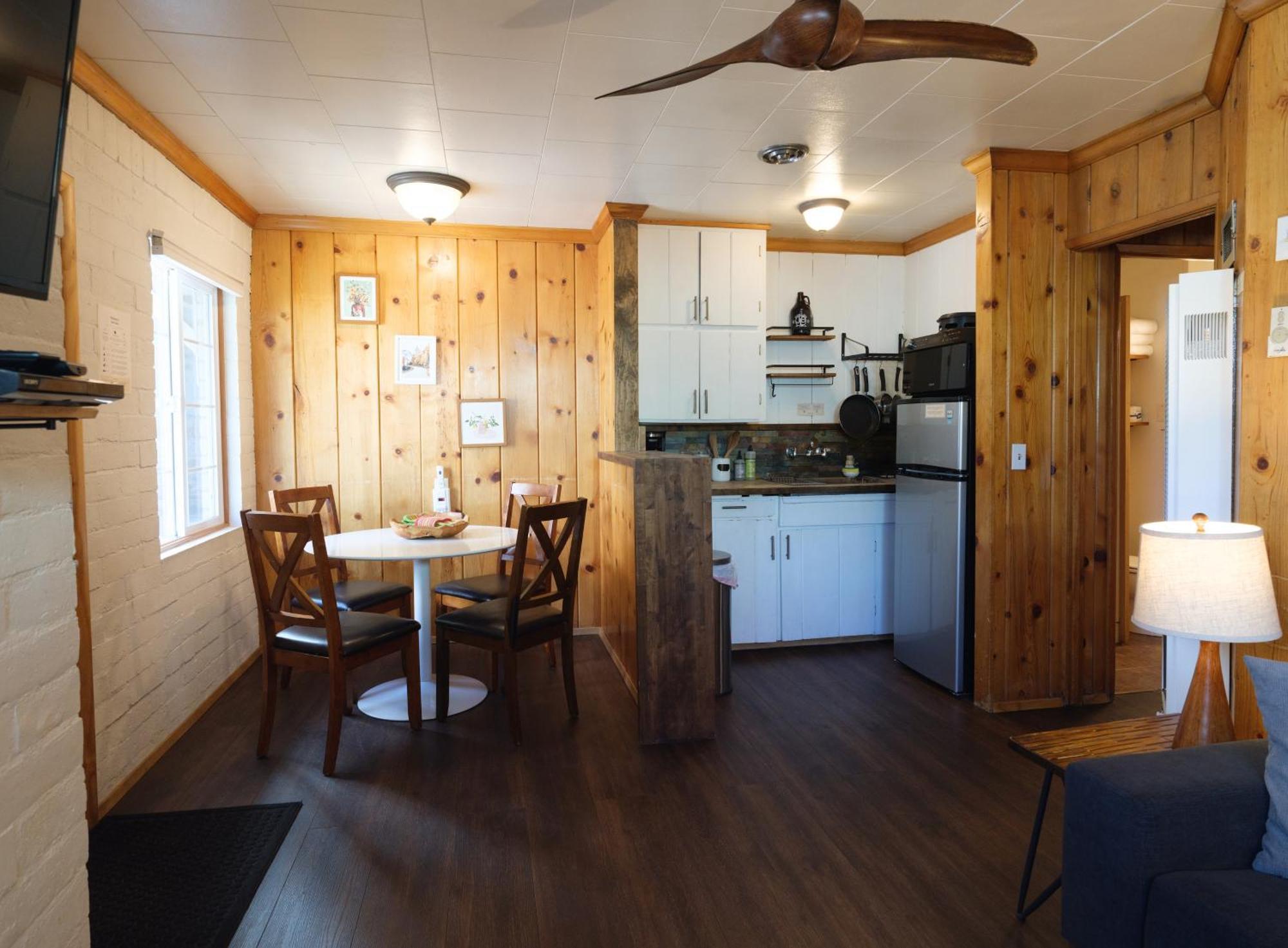 Lake Front Cabins June Lake Bagian luar foto